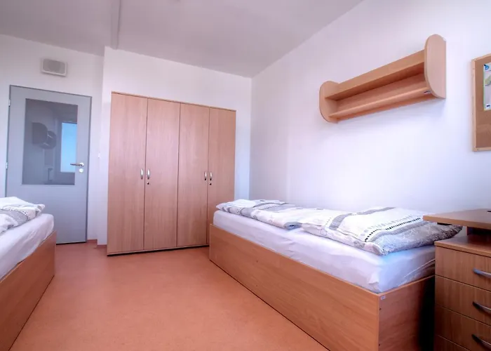 Domov Mladeze - 3*